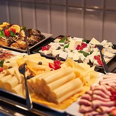 Park 311 Rubus アパート シフィノウイシチェ